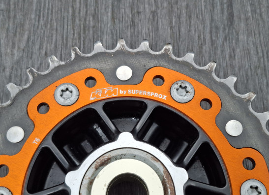 Driven flange KTM 690 Duke 