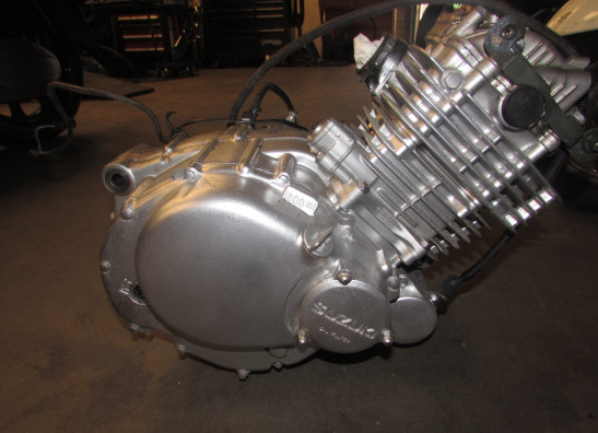 Engine Suzuki GZ 250 Marauder