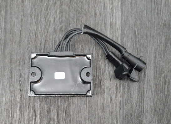 Spanningsregelaar Harley Davidson Sportster