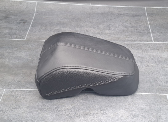 Buddy zadel Harley Davidson FLSTN Deluxe