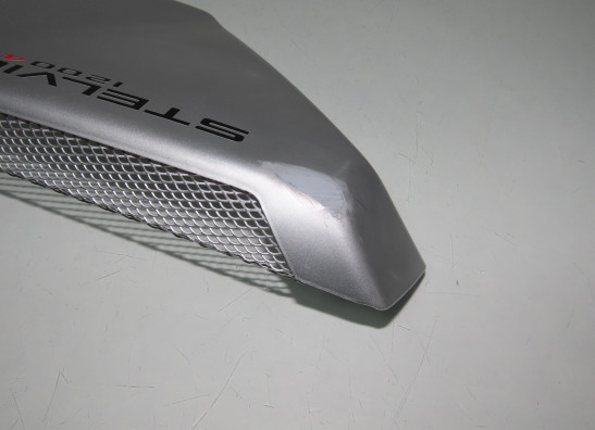 Linker zijkuip klein Moto Guzzi Stelvio