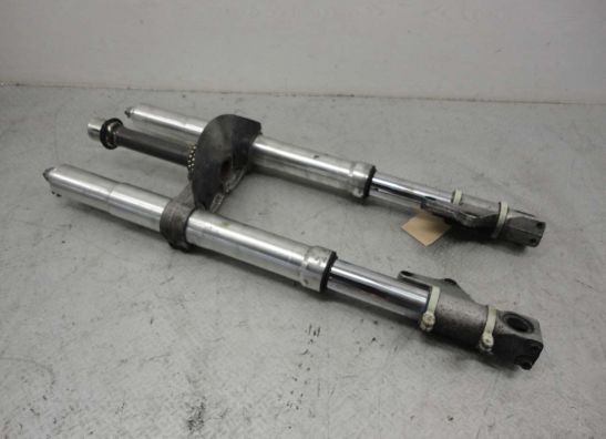 Voorpoten compleet Ducati ST2