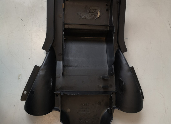 Hinterradabdeckung Aprilia RST 1000 Futura