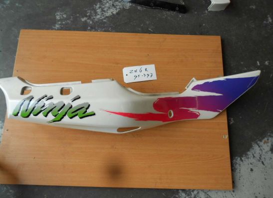 Rechter achterkant Kawasaki ZX 6 R