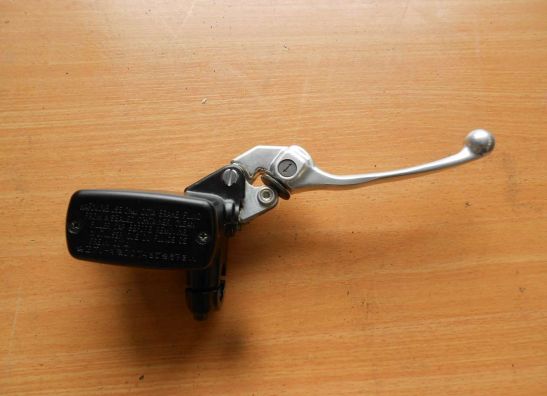 Front brake master cylinder  Honda VFR 800 I