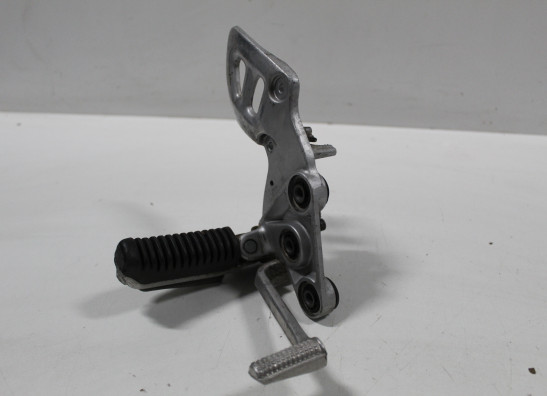 Main step holder right Suzuki GSX R 1300 Hayabusa