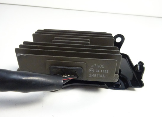 Regulator rectifier  Suzuki GSR 750