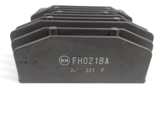 Regler Gleichrichter Honda NC 750 X