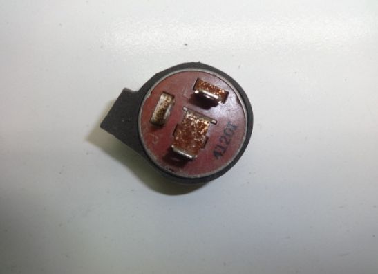 Relais unit Honda VF 700  750 S Sabre