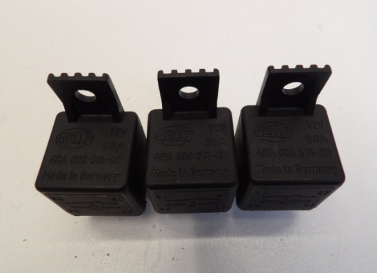 Relais Triumph Trophy 900