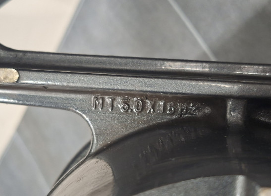 Achtervelg Ducati Paso