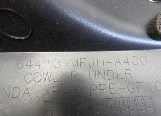 Cowl lower right Honda CBR 600 RR