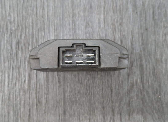 Spanningsregelaar Yamaha TDM
