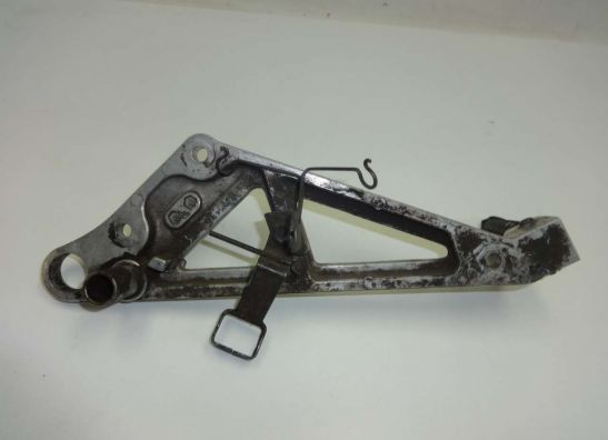 Fussrastetrager vorne rechts Honda VT 500
