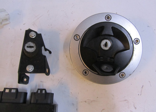 Slotenset Kawasaki ER 6