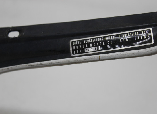 Cowl upper front Honda VF 500 