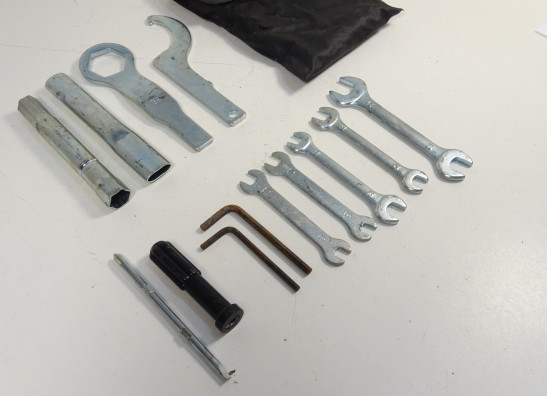 Bordwerkzeug Yamaha FZ8