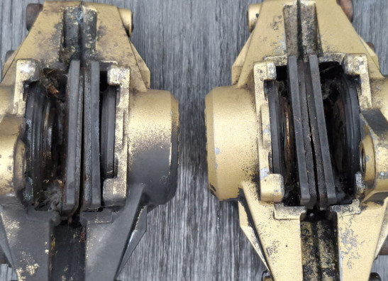 Brake calipers front Suzuki GSX F 1100