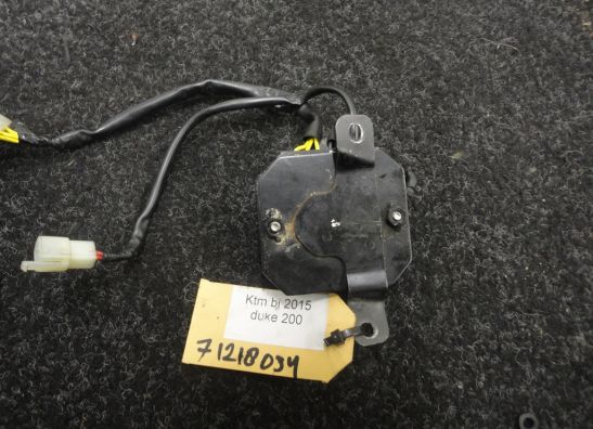 Spanningsregelaar KTM 200 Duke