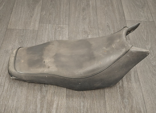 Zadel Yamaha YX 600 Radian