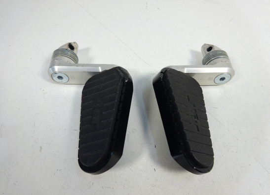 Duo footrest set Suzuki DL 650 V STROM