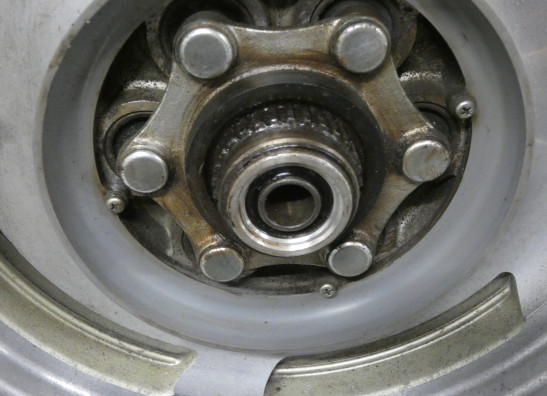 Rear wheel Yamaha V max