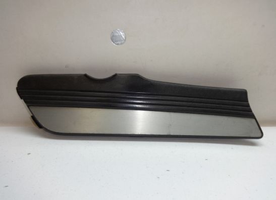 Cowl right small Honda PC 800