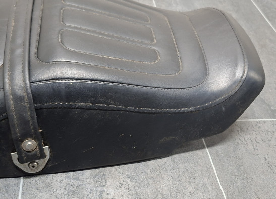 Zadel Honda VT 700 750