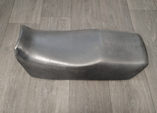Seat Kawasaki GPZ 900