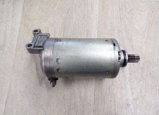 Starting motor Suzuki GS 550 L