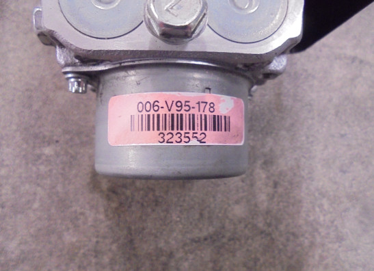 ABS pomp Kawasaki Z 900