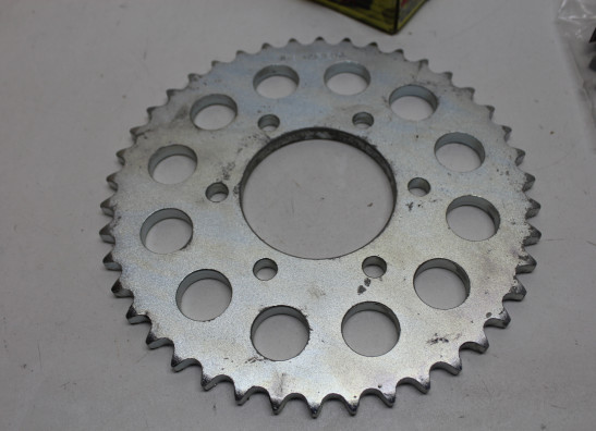 Ketting en tandwielset Suzuki GSX 750