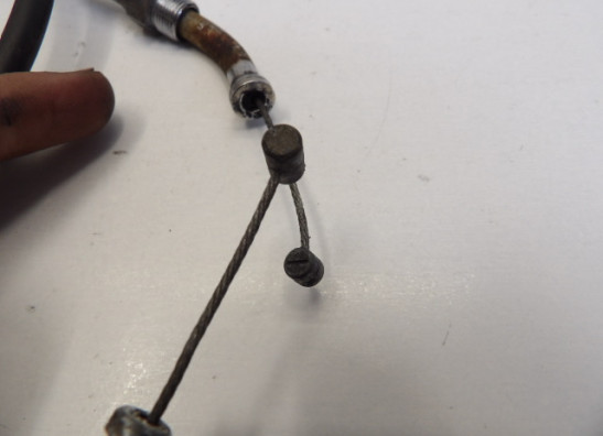 Throttle cable Suzuki LS 650