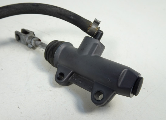 Rempomp achter BMW K 1200 S 