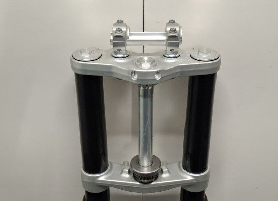 Voorpoten compleet KTM 690 Duke 4