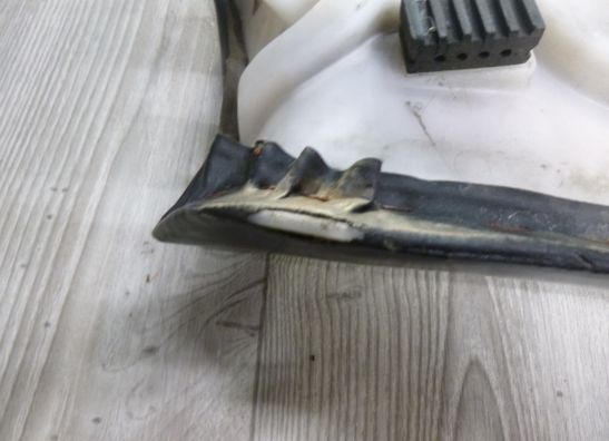 Zadel Suzuki GSX R 750