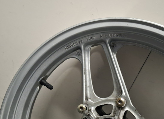 Voorvelg Triumph Trident 900