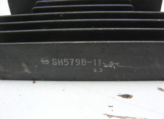 Spanningsregelaar Ducati 916