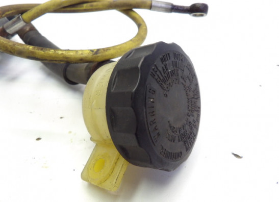 Rempomp achter Kawasaki ZX 6 R