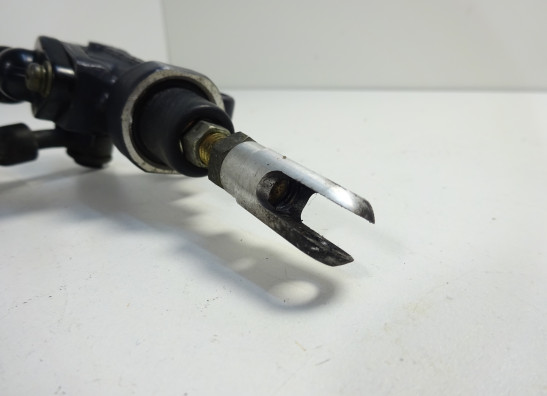 Rempomp achter Yamaha YZF R6