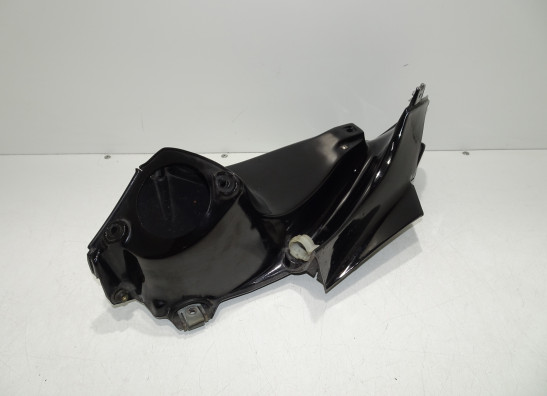 Linker luchtbuis Aprilia RSV 1000