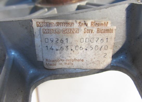 Achterwiel compleet Moto Guzzi Le Mans I