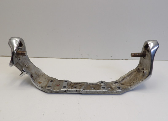 Fussrastentrager Suzuki VS 1400 Intruder