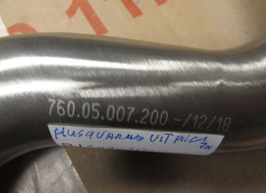 Uitlaatbochten Husqvarna Svartpilen 701