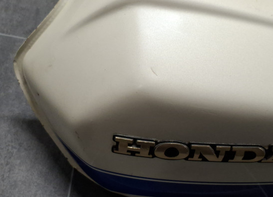Tank Honda VF 700  750 S Sabre