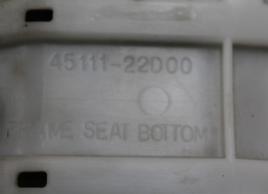 Zadel Suzuki RGV 250