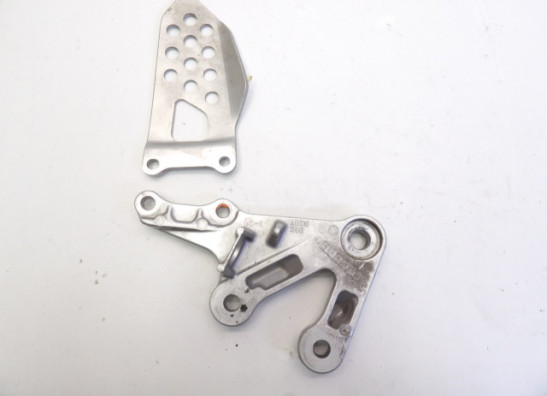 Main step holder right Suzuki GSX R 750