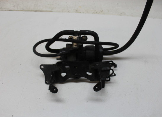 Air cleaner case Honda X-adventure 750