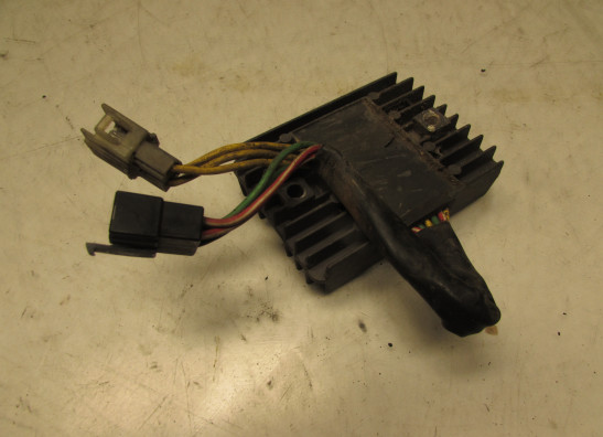 Spanningsregelaar Ducati monster 900