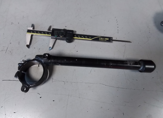 Clip on rechts Aprilia RSV 1000